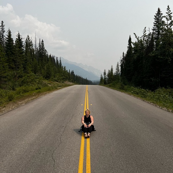 Meet your Posher, Aaron - Picture 2 of 15